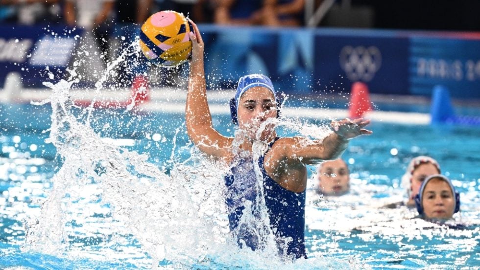 polo ethniki gynaikon